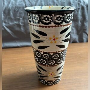 Temp-Tations Ceramic Vase in “Old World” Design